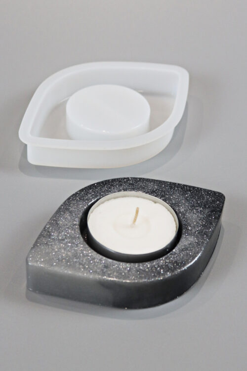 eye tealight